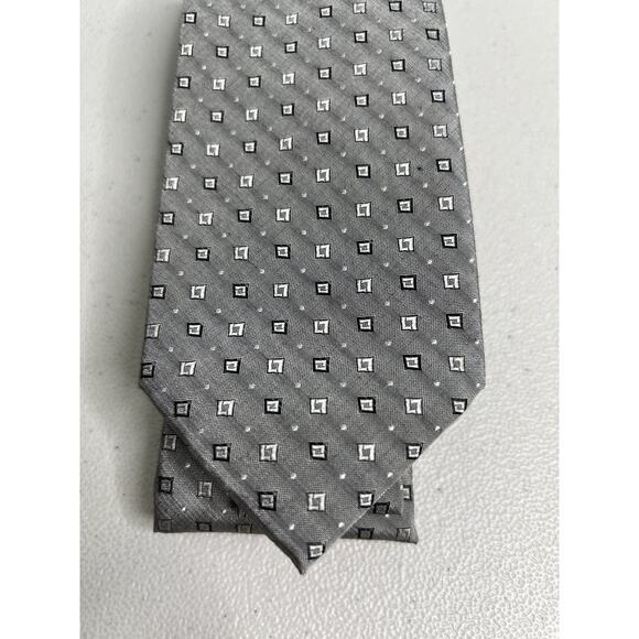 Calvin Klein Gray, Black Geometric Pattern Silk Blend Slim Designer Tie NWT - Picture 2 of 7